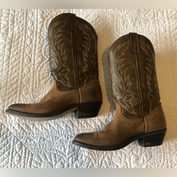 Laredo Ladies Kadi Distressed Brown Cowboy Boots, 6.5 - Picture 5 of 7